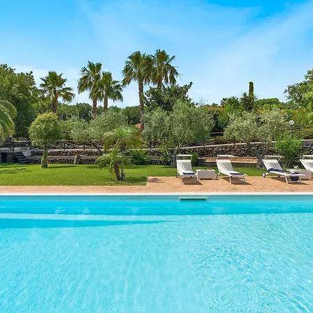 Saracina * אצ'י קטנה