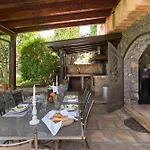 Saracina Villa Aci Catena