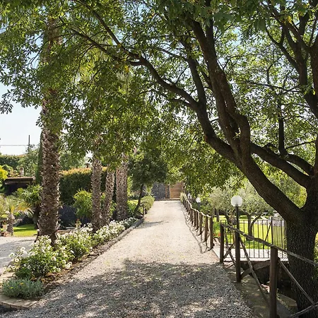 Villa Saracina Aci Catena