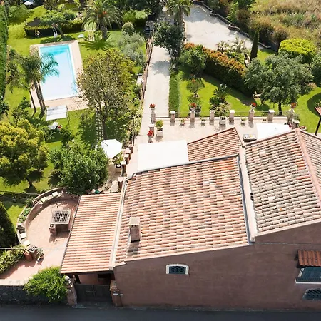 Saracina Villa Aci Catena